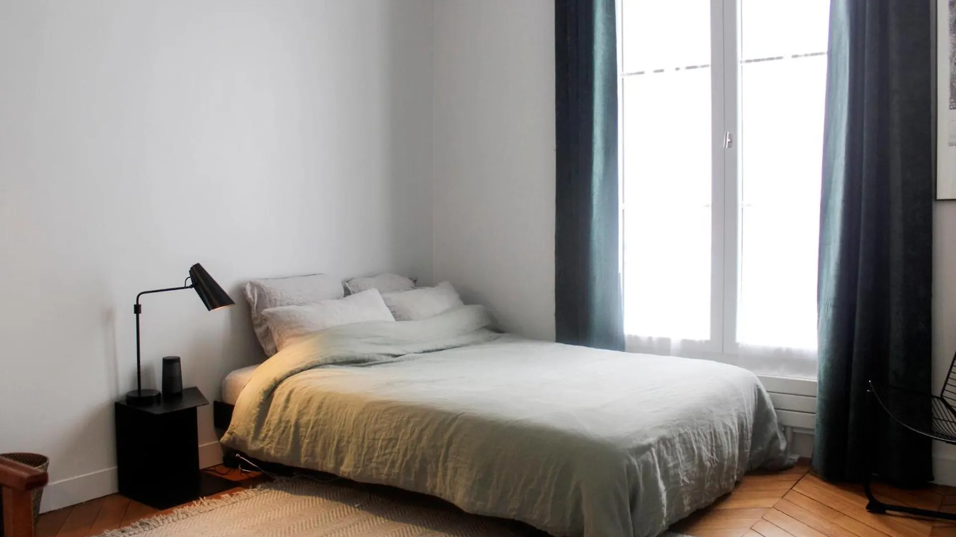 Apartamento Charming 2-bedroom In The 16 *